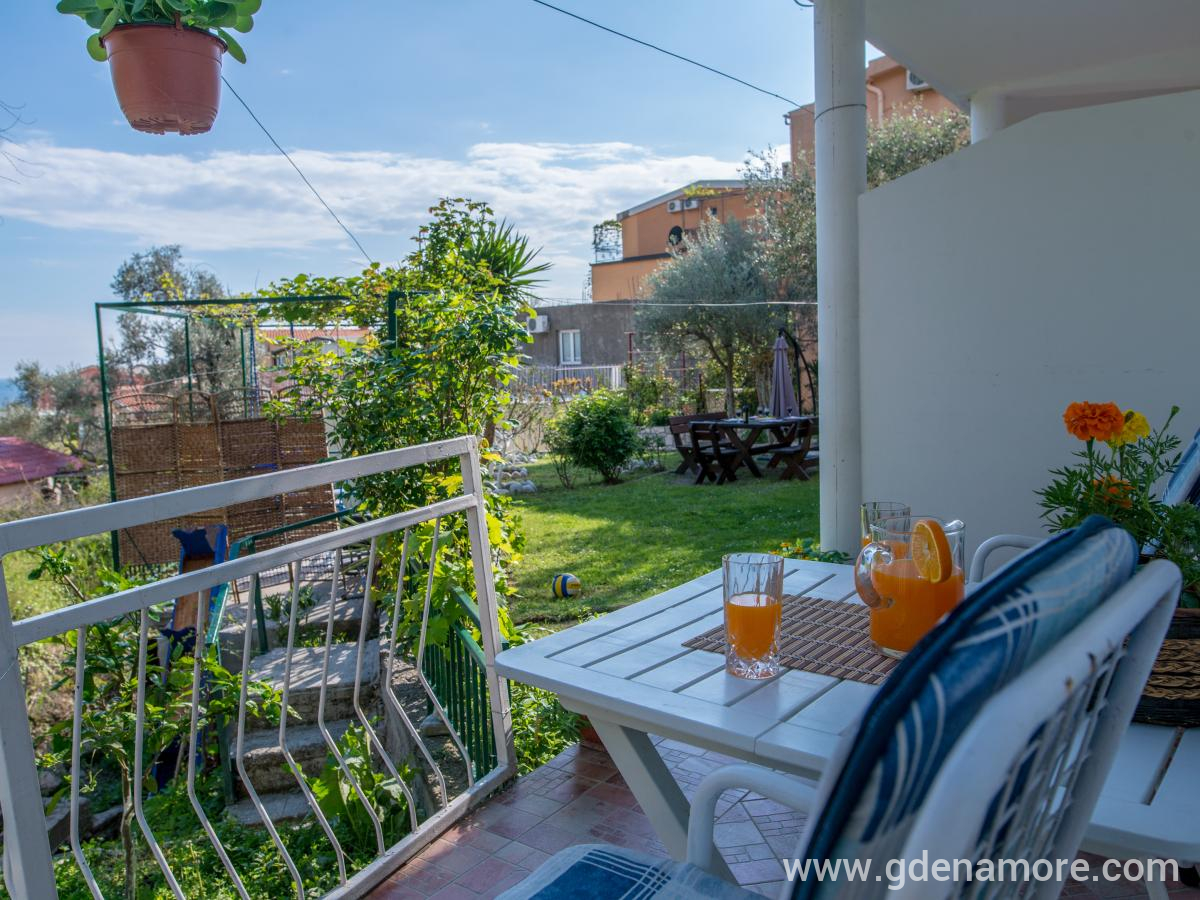 Apartmani Filipovic, privatni smeštaj u mestu Buljarica, Crna Gora - MLM_3481