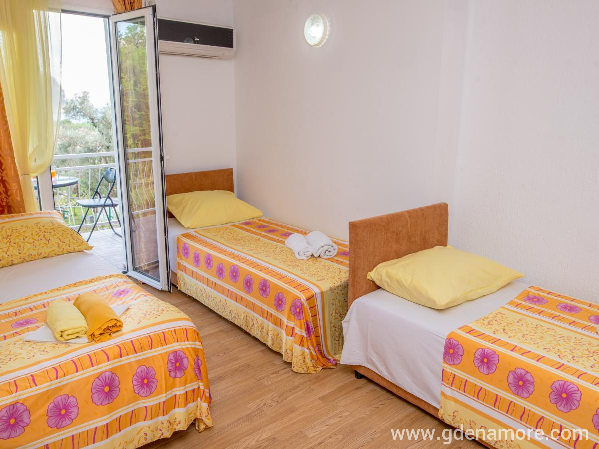 Apartmani Filipovic, privatni smeštaj u mestu Buljarica, Crna Gora - MLM_3543